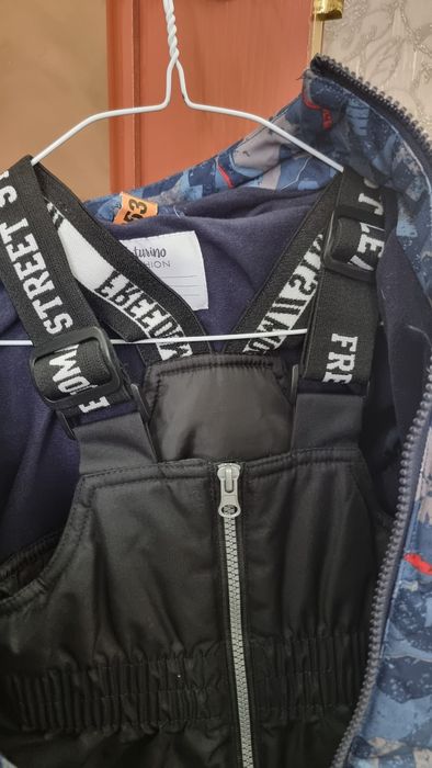 Зимний детский комбинезон