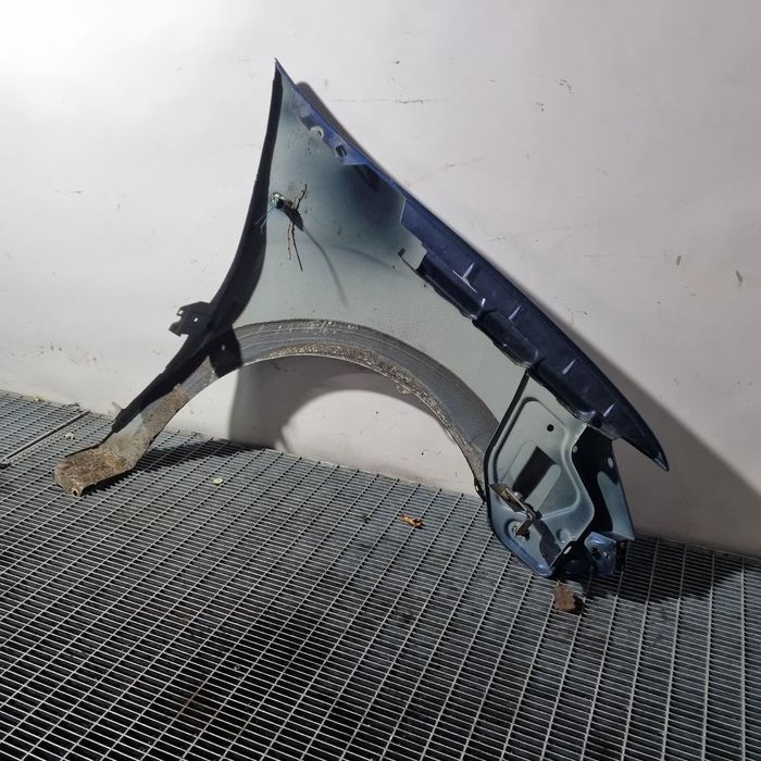 Aripa Stanga Fata Dacia Sandero 2 2012 - 2016 4 Usi Bleu Cosmos TERPR (1472)