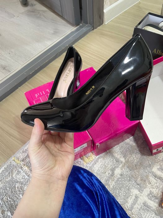 Женский обувь айоллар учун ойок кийим