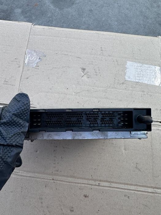 Calculator motor ECU Volvo S60R V70R 8602253, 30668478