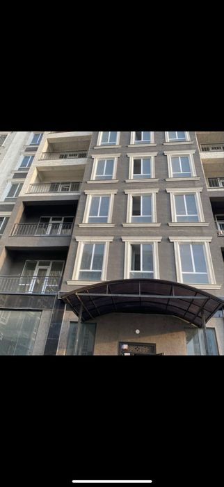 Andijon shaxarda noturar bino ijaraga beriladi! yangi bozor hududida