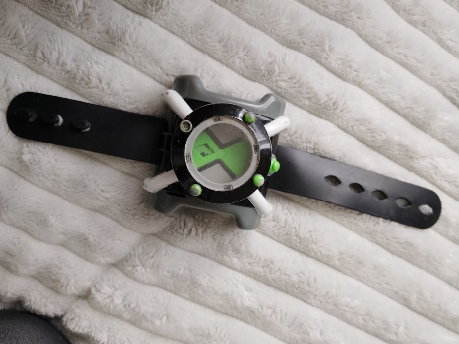 Часовници на Бен тен/Ben 10