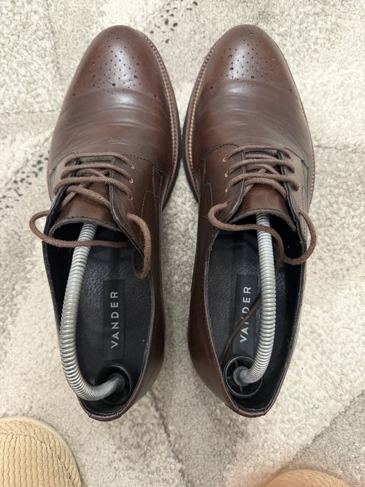 Pantofi din piele naturala maro