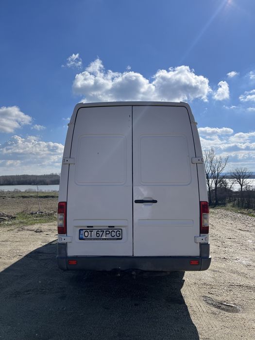 Mercedes-Benz Sprinter 311