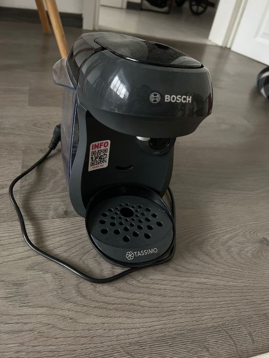Капсулна кафе машина Bosch Tassimo Happy, черна