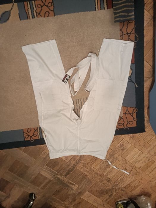 Продам кимоно для борьбы