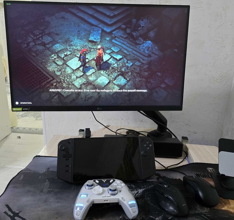 Игровая консоль Lenovo Legion Go
