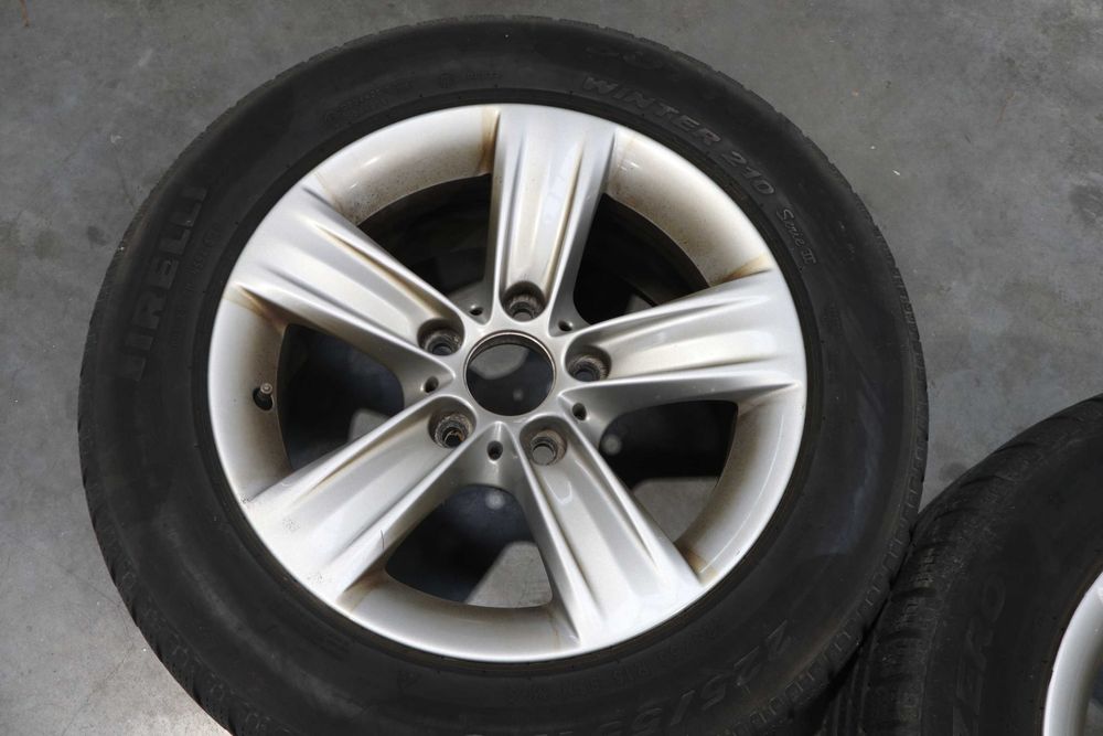 Джанти с гуми БМВ 16 цола style 391 F30 F31 F32 F36 с гуми Пирели