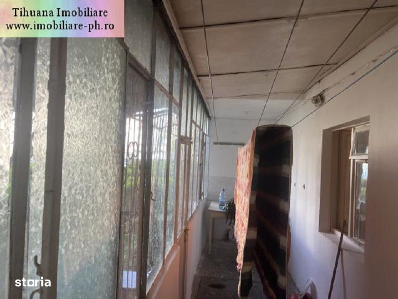 Apartament 3 camere de vanzare : 9 Mai-(Padina)