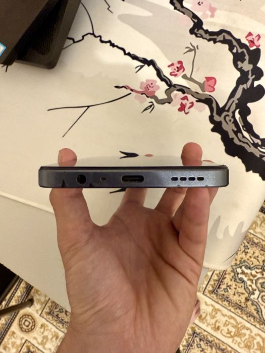Срочно продам Realme Note 50
