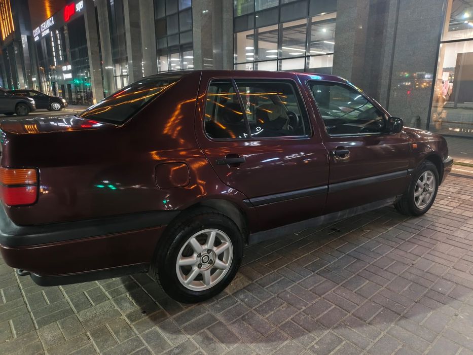 Фольксваген вента 93год