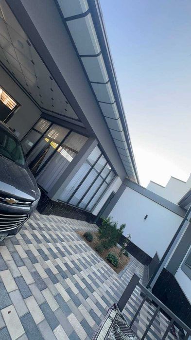 Хонабод Тараккиёт 2.25 соток 6 хона 11метро ёнида