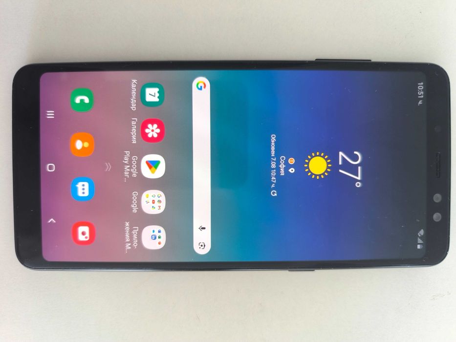 Samsung Galaxy A8+ (2018) SM-A730F — Напълно работещ / Зарядно