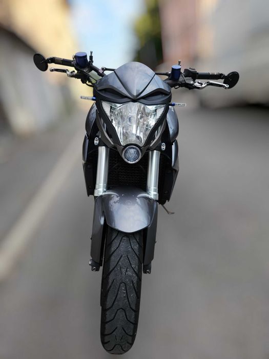 Honda CB1000R (Special Blue Edition)
