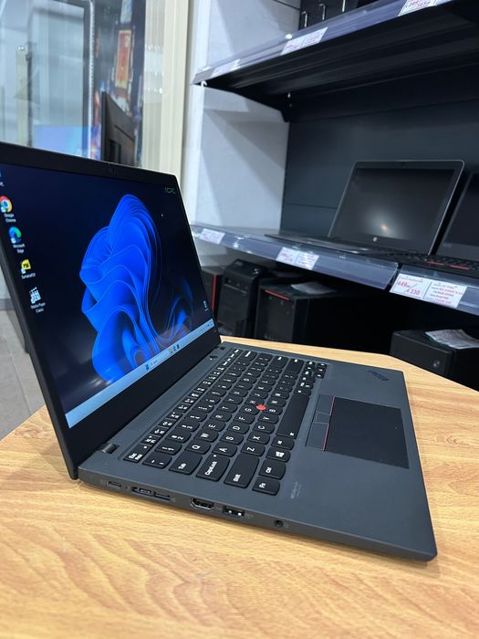 Като нов! Лаптоп Lenovo T14s Gen4 i7/32GB RAM/512 SSD, тъч, 3м. гар.
