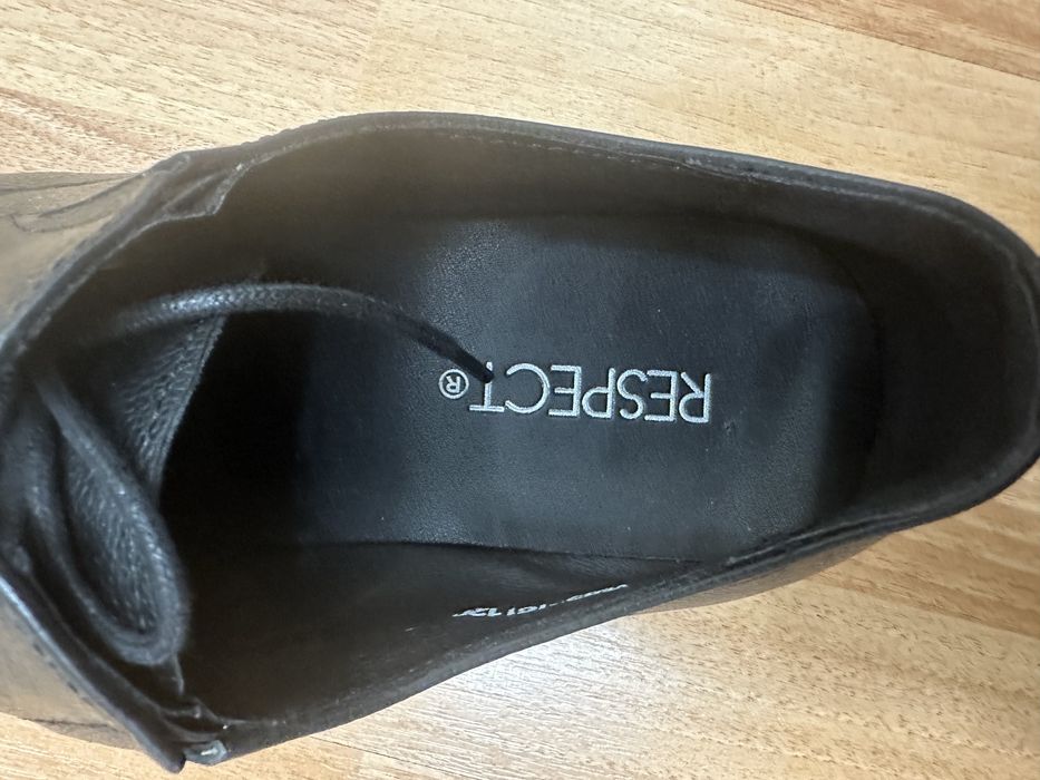 продам мужские туфли