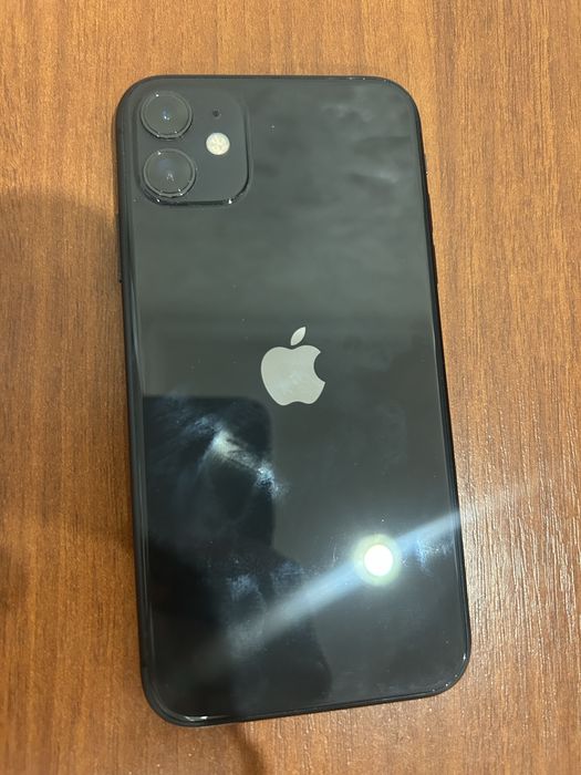 Продам iPhone 11 б/у