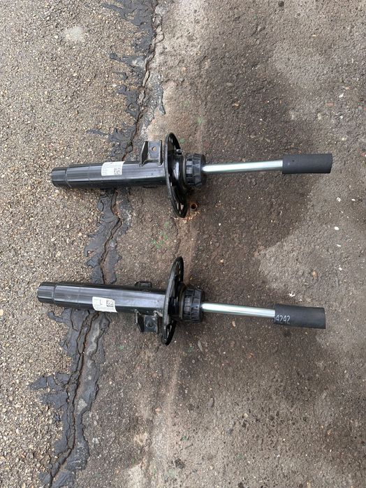 BMW G20 G21-Амортесьори