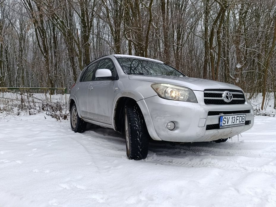 Vând/schimb Toyota RAV4 III
