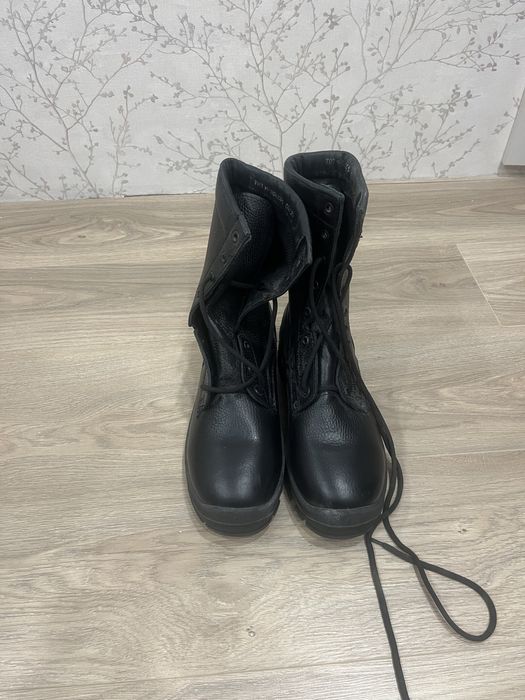 Продам берцы новые