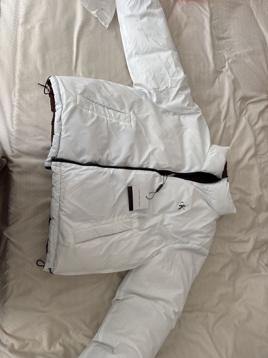 Продам куртку от calvin klein