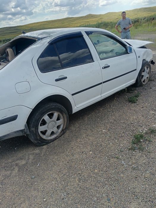 Продам машину фольксваген бора