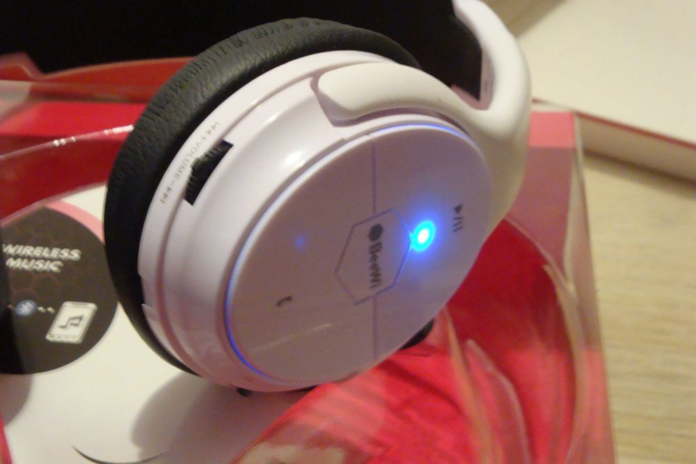 incarcator wireless charger auto prindere automata cu senzor