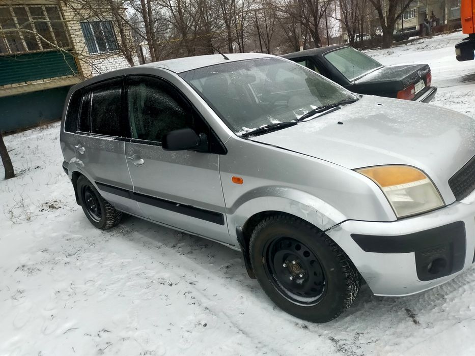 Продам автомашину Форт фюжен