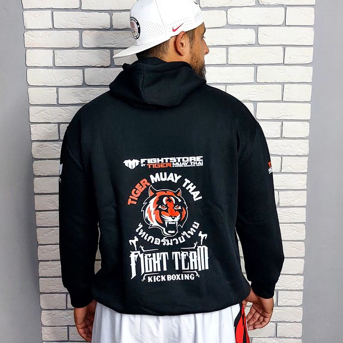 Спортивная одежда в Алматы