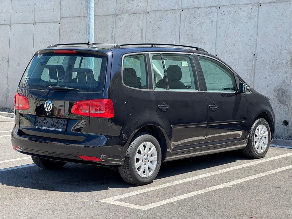 VOLKSWAGEN Touran 2014 — imagine 4