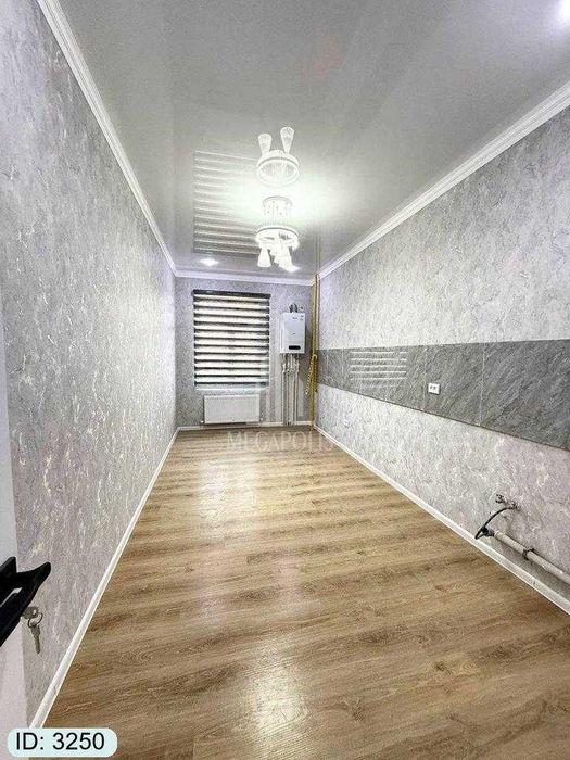 SOTILADI №3250 7-mikrorayon Oʻzbegim tarafda 2xonalik euro holatda uy