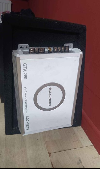 Бас каса +усилвател BLAUPUNKT