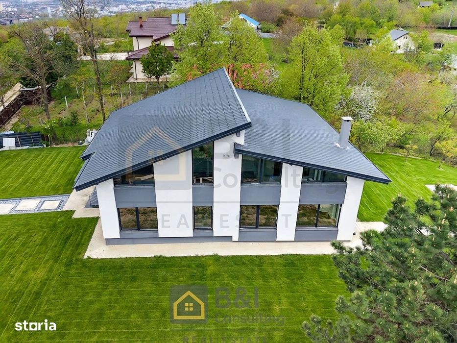 Casa tip Barn House Hlincea: 170mp, teren 1500mp, livadă și cramă