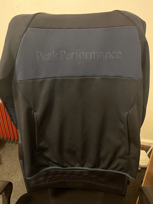 горнище с качулка