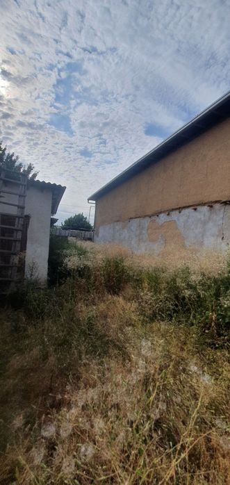 Продам дом срочно  13 соток+2 самозахват.15 соток. Джумабазар центр