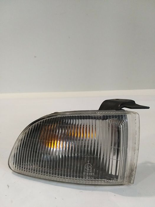 Преден десен мигач за Mitsubishi Galant (2001) 045-43653