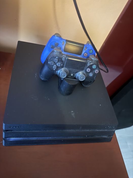 Playstation 4 pro 1TB