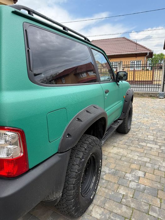 Nissan Patrol Nissan Patrol 3.0 zdi Autoutilitara 4 locuri !