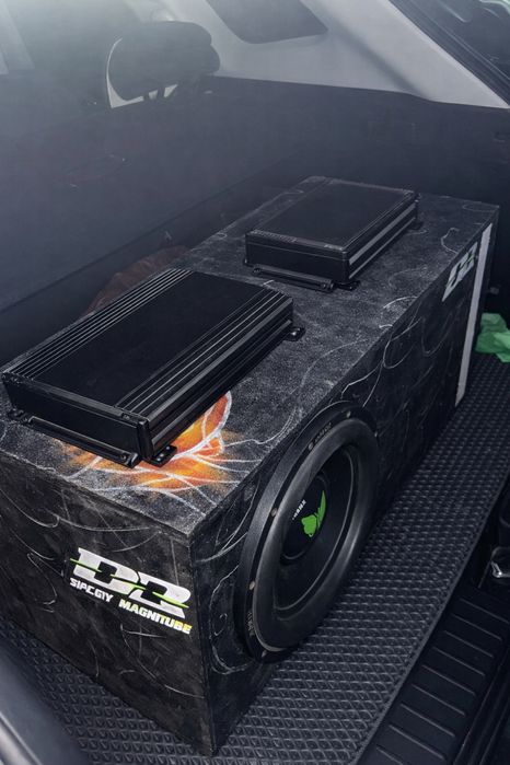 Продам саб с уселителем и маноблогом