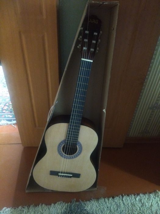 Гитара классическая