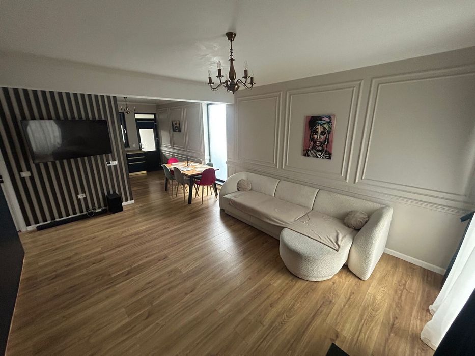 Casa la cheie zona metro schimb apartament nou auto