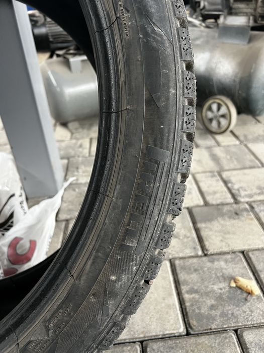 Продам Шины 295.35R21