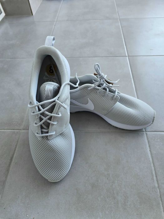 Маратонки Nike,,40номер,много удобни, Купени са в Америка.