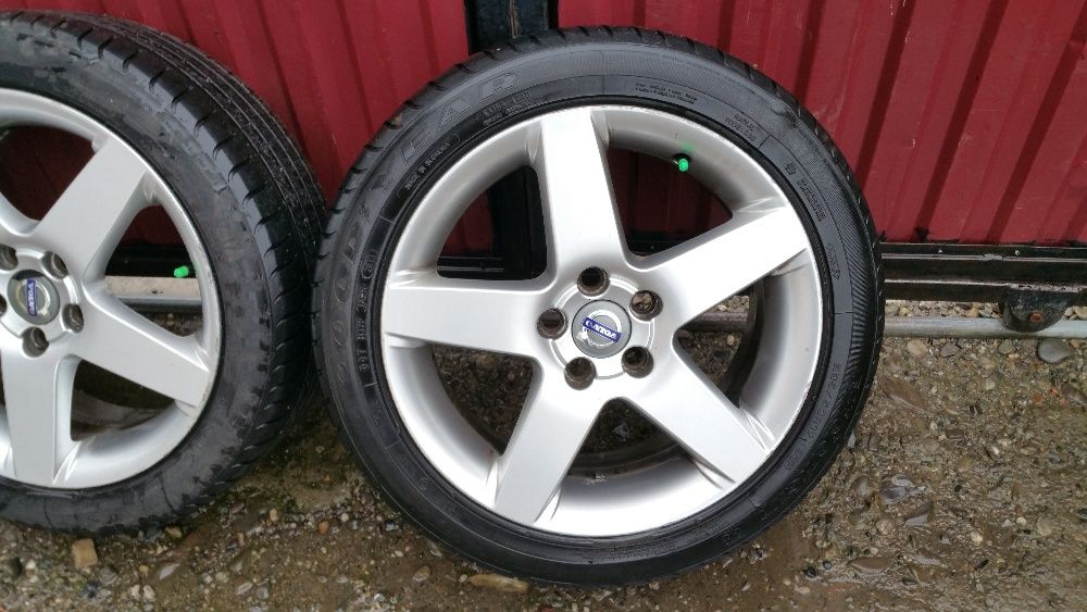 Jante Originale VOLVO C30 S40 V50 S60 V70 S80 Xc60 Xc70 R17 Serapis