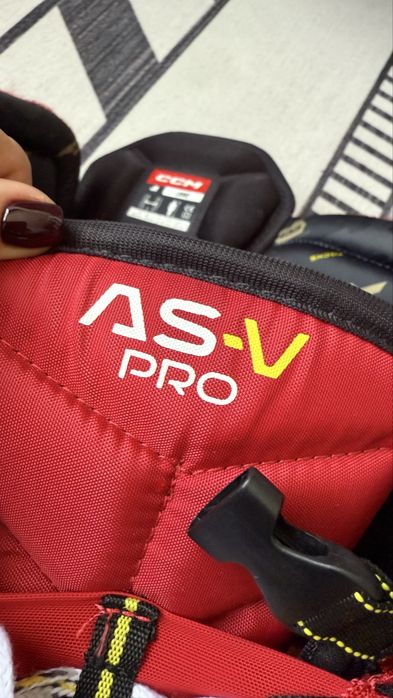 Хоккейные шорты CCM AS-V Pro