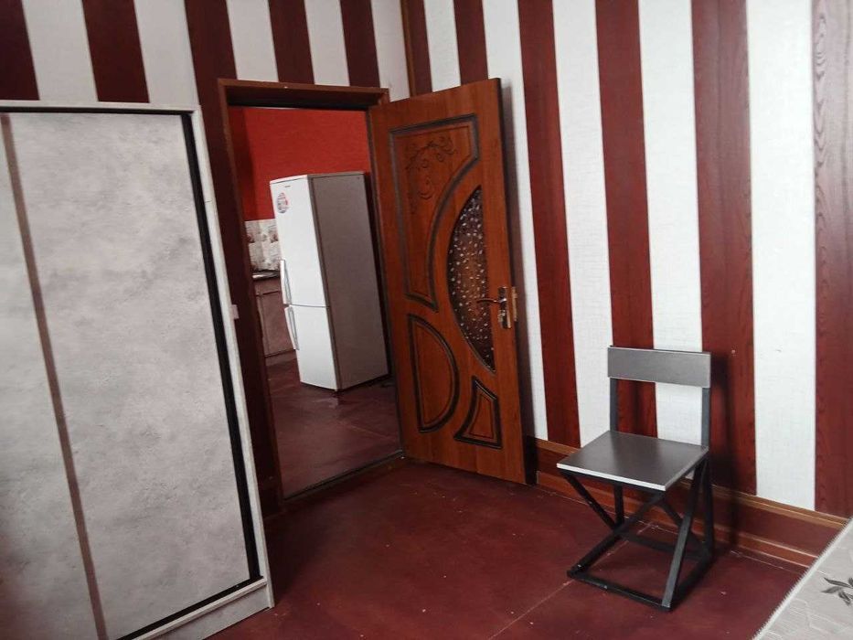 СРОЧНО СДАЁТСЯ 2-комнатная квартира Возле базара