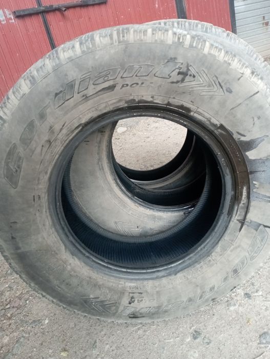 3 штук 235/75/15