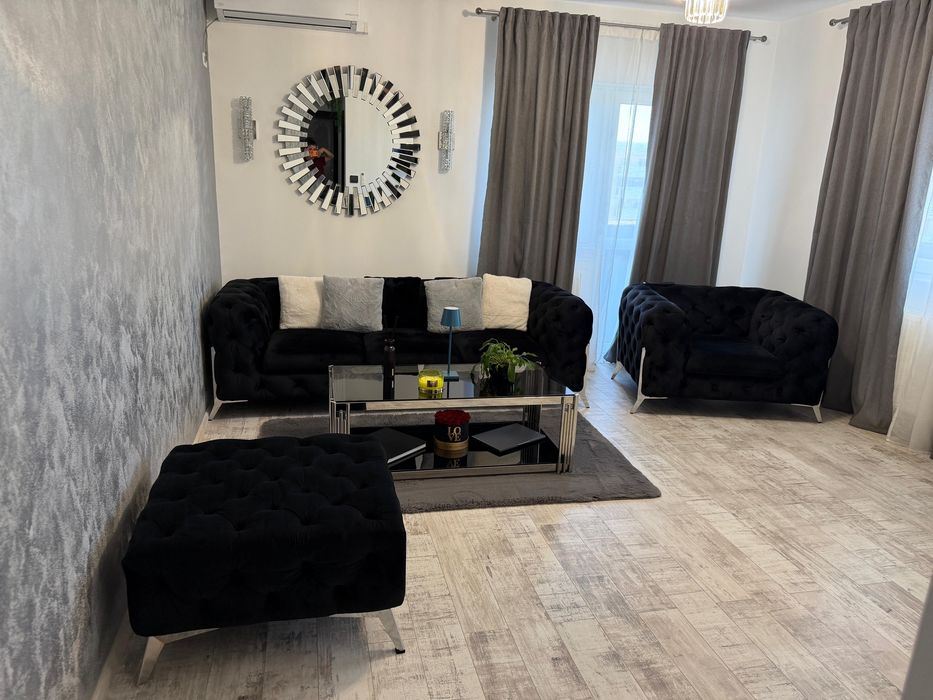 Canapea Chesterfield + fotoliu Chesterfield +suport picioare Chesterfield