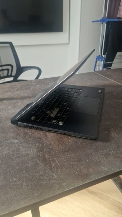 Продается игровой ноутбук
Модель - ROG Strix G51
