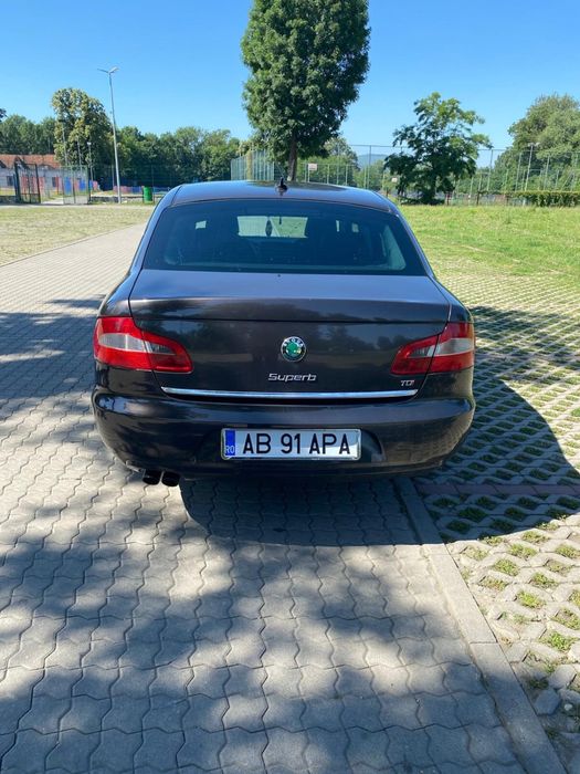 Vand Skoda Superb!